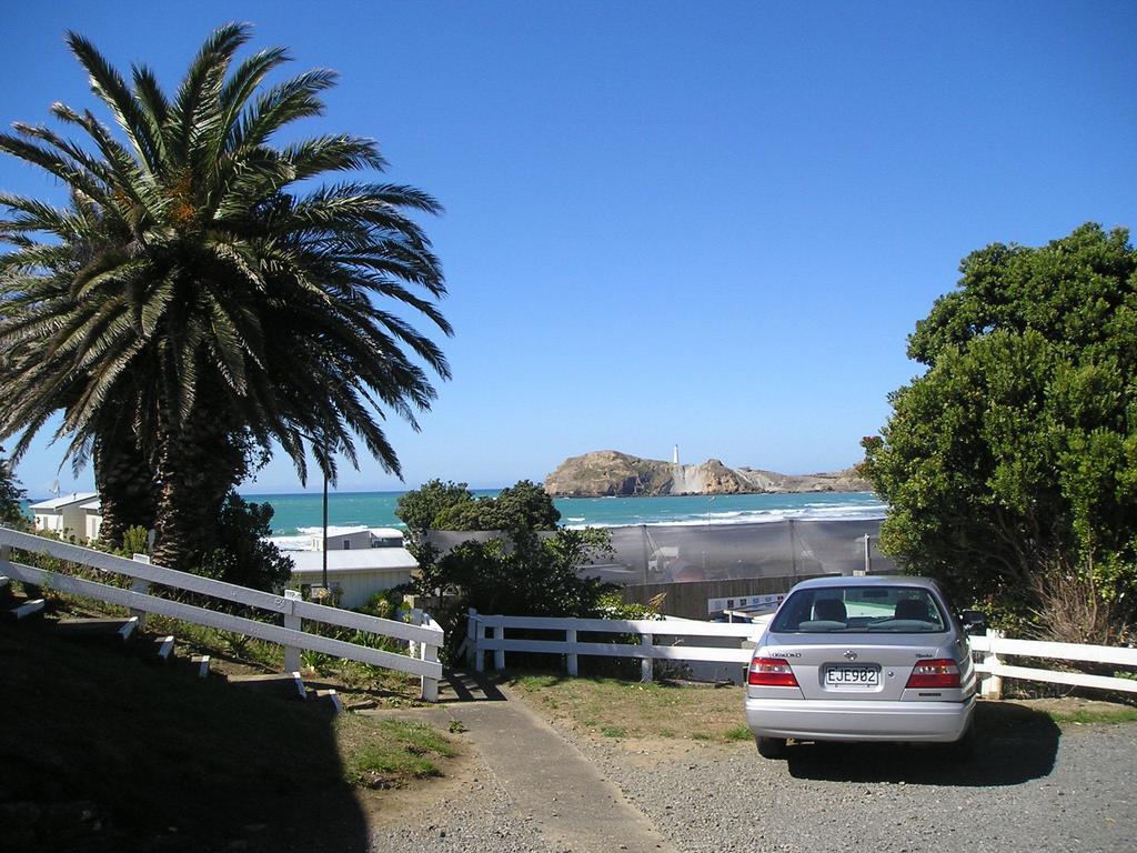 Castlepoint Holiday Park & Motels Room photo